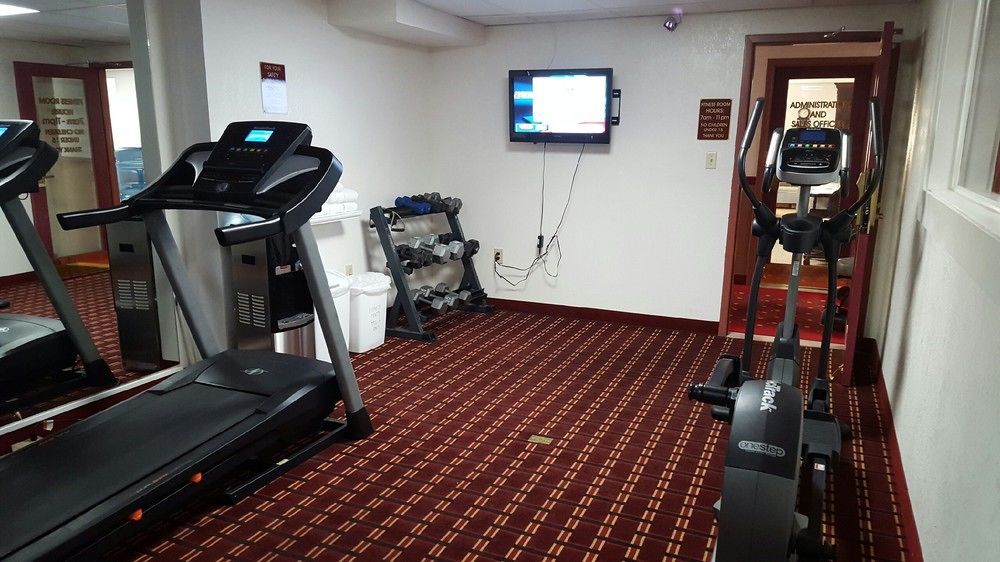 Ramada By Wyndham Medford Hotel & Conference Center Extérieur photo